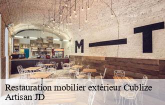 Restauration mobilier extérieur cublize-69550 Artisan JD