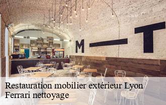 Restauration mobilier extérieur  lyon-69000 Ferrari nettoyage